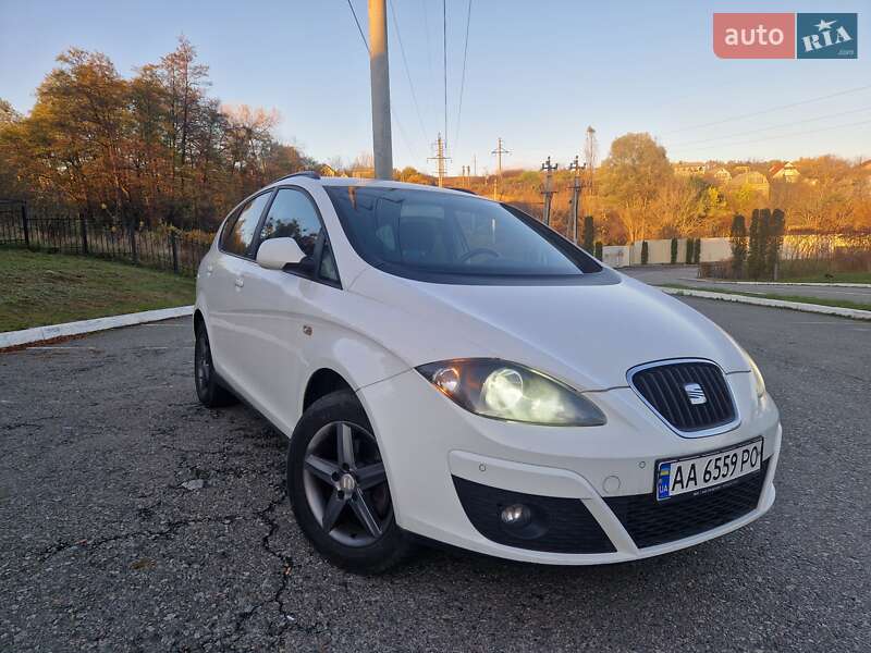 Минивэн SEAT Altea XL 2015 в Киеве