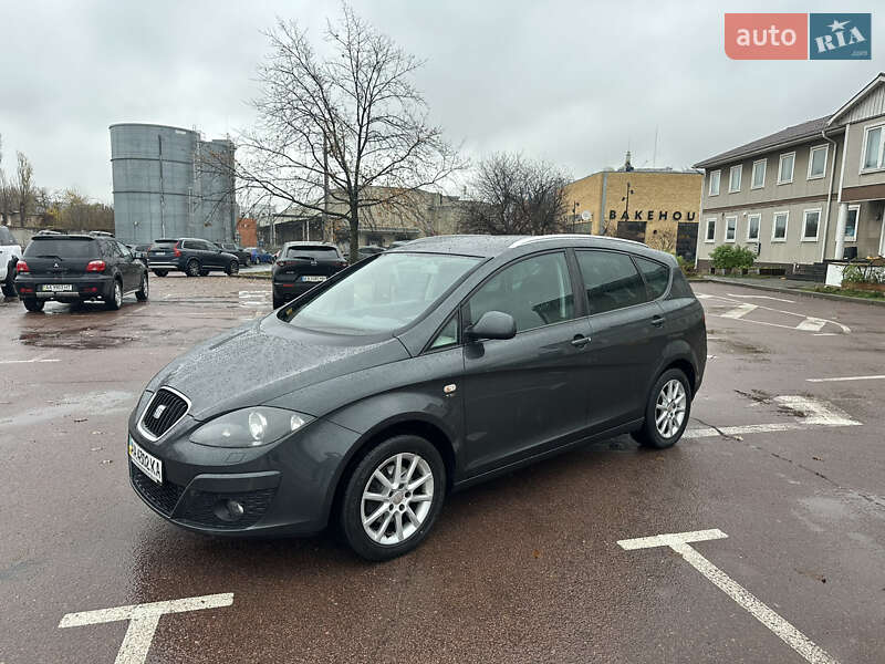 Мінівен SEAT Altea XL 2010 в Києві фото 2 Мінівен SEAT Altea XL 2010 в Києві