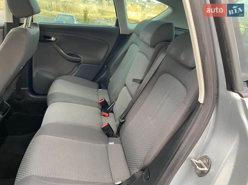 Минивэн SEAT Altea XL 2008 в Луцке фото 21 Минивэн SEAT Altea XL 2008 в Луцке