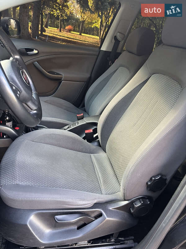 Минивэн SEAT Altea XL 2007 в Киеве