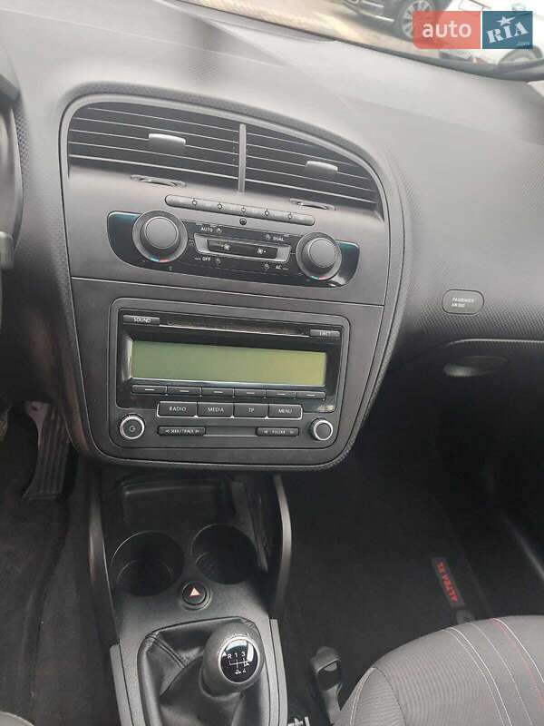 Минивэн SEAT Altea XL 2011 в Ивано-Франковске