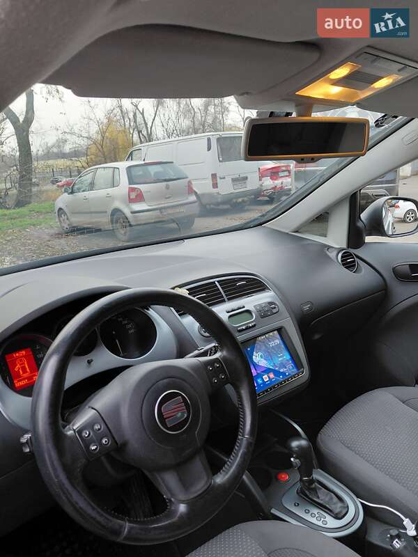 Минивэн SEAT Altea XL 2008 в Кривом Роге