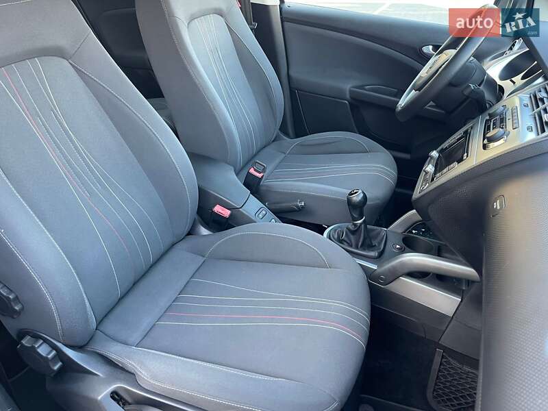 Мінівен SEAT Altea XL 2013 в Луцьку