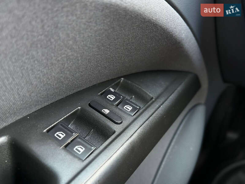 Минивэн SEAT Altea XL 2007 в Кривом Роге