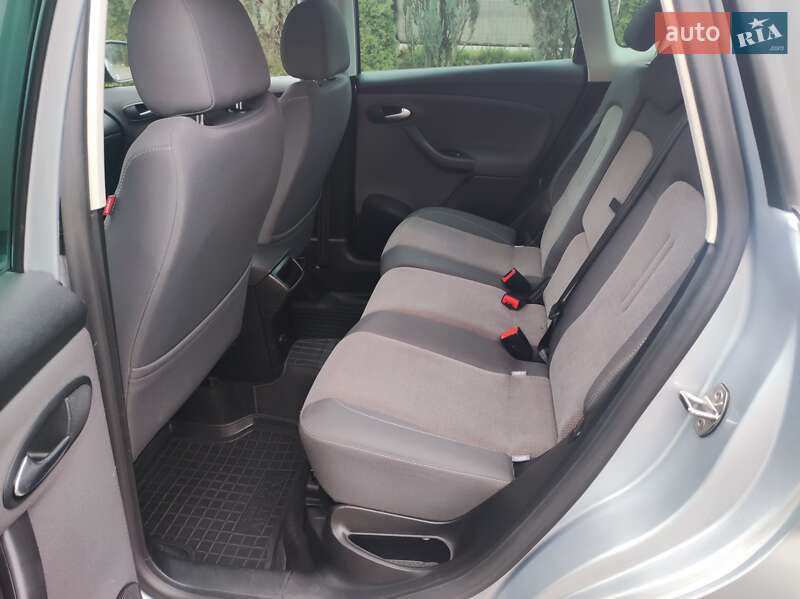 Мінівен SEAT Altea XL 2010 в Житомирі