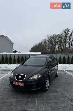 Минивэн SEAT Altea XL 2008 в Луцке