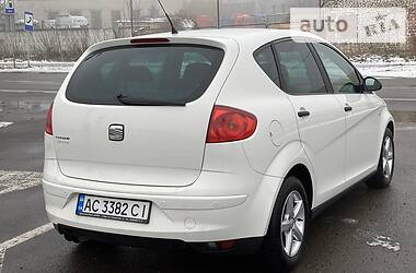 Хетчбек SEAT Altea 2009 в 