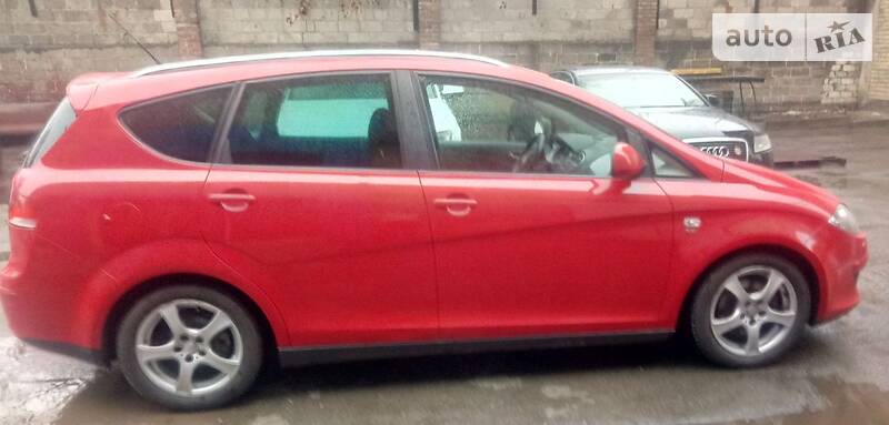 Универсал SEAT Altea 2009 в Киеве