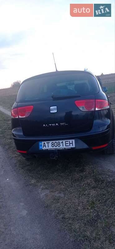 Минивэн SEAT Altea 2009 в Вишневом фото 8 Минивэн SEAT Altea 2009 в Вишневом