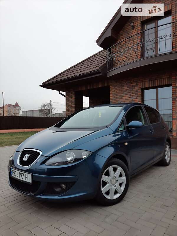 Мінівен SEAT Altea 2008 в Володимирці