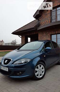 Мінівен SEAT Altea 2008 в Володимирці