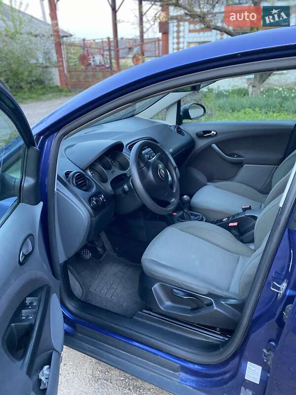 Минивэн SEAT Altea 2005 в Киеве