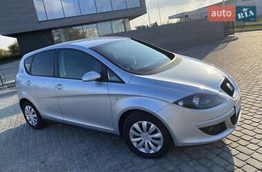 Минивэн SEAT Altea 2008 в 