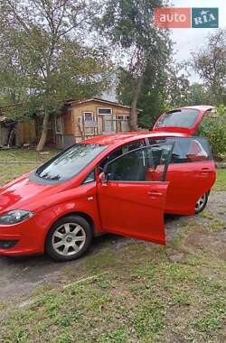 Минивэн SEAT Altea 2005 в 