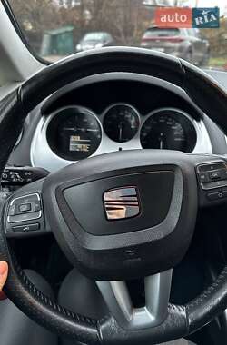 Минивэн SEAT Altea 2009 в 