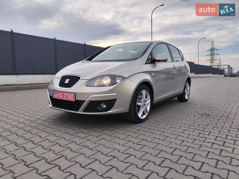 Мінівен SEAT Altea 2009 в Луцьку