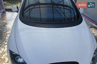 Минивэн SEAT Altea 2010 в 