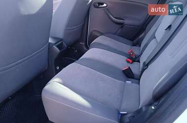 Минивэн SEAT Altea 2010 в 