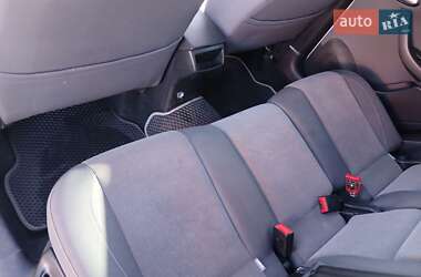 Минивэн SEAT Altea 2010 в 