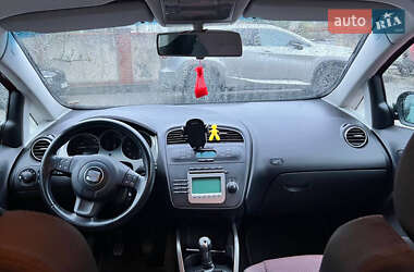 Минивэн SEAT Altea 2005 в 