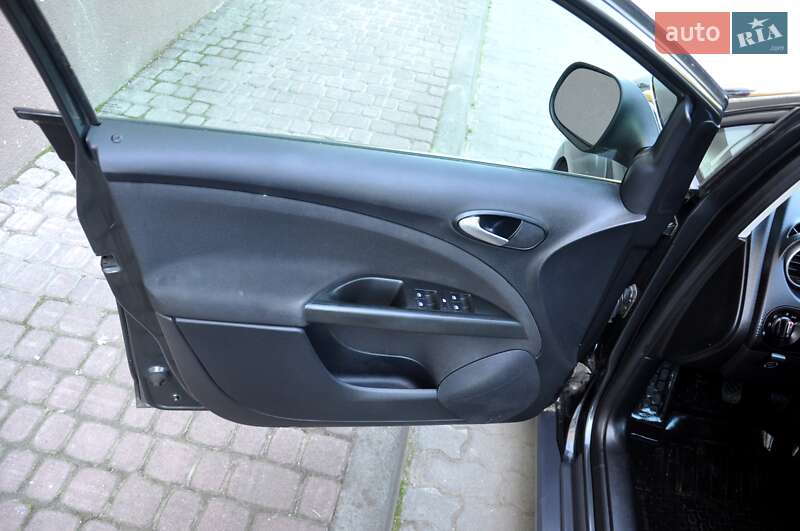 Минивэн SEAT Altea 2010 в Львове