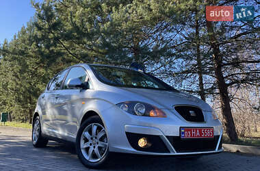 Мінівен SEAT Altea 2011 в 