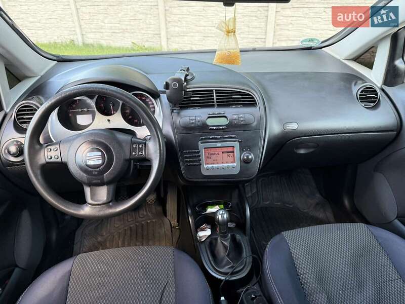 Мінівен SEAT Altea 2008 в Долині