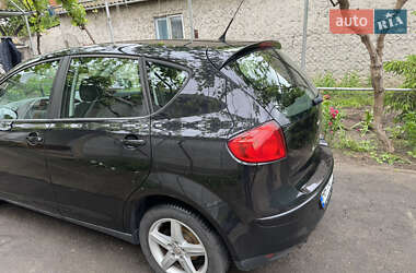Минивэн SEAT Altea 2010 в 