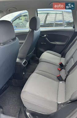 Минивэн SEAT Altea 2010 в 