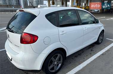 Минивэн SEAT Altea 2015 в 