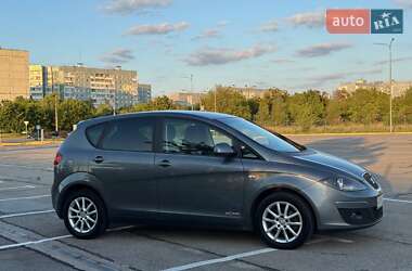 Минивэн SEAT Altea 2012 в 