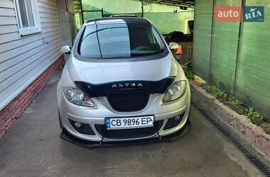Минивэн SEAT Altea 2004 в 