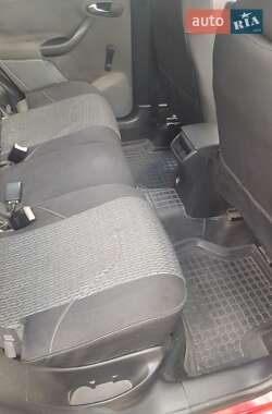 Минивэн SEAT Altea 2004 в 
