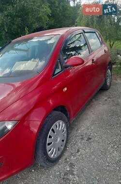 Минивэн SEAT Altea 2004 в 