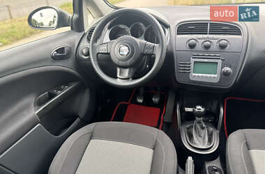 Минивэн SEAT Altea 2006 в 