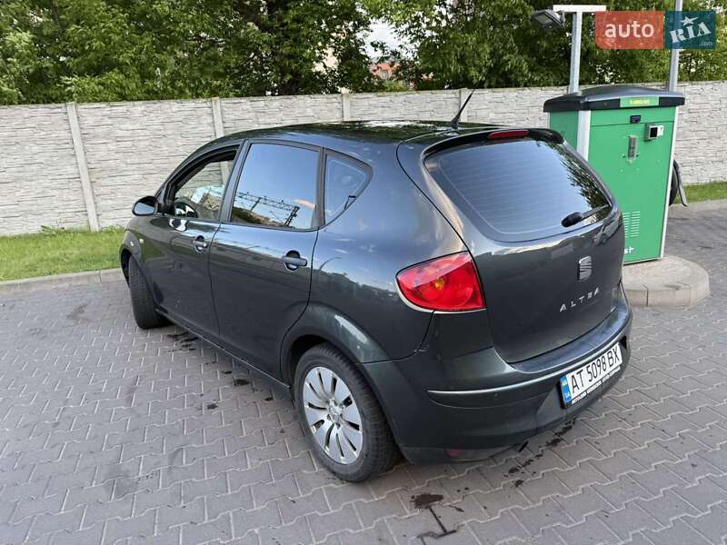 Минивэн SEAT Altea 2008 в Ивано-Франковске фото 4 Минивэн SEAT Altea 2008 в Ивано-Франковске