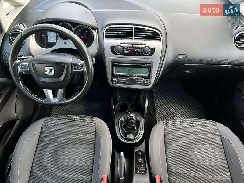 Минивэн SEAT Altea 2015 в Ровно