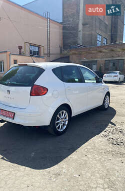 Минивэн SEAT Altea 2009 в 