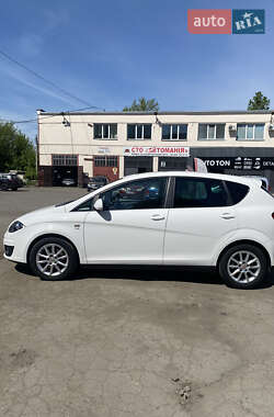 Минивэн SEAT Altea 2009 в 
