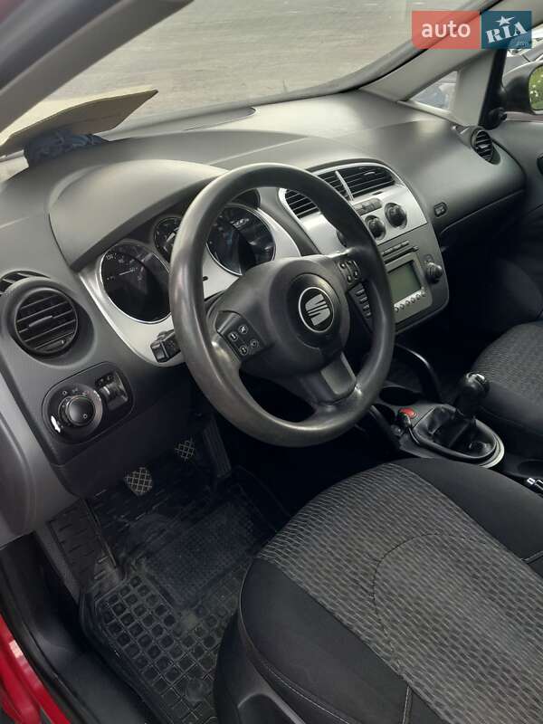 Минивэн SEAT Altea 2004 в Борщеве