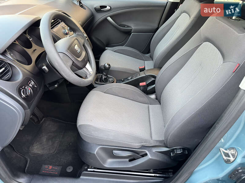 Минивэн SEAT Altea 2009 в Луцке