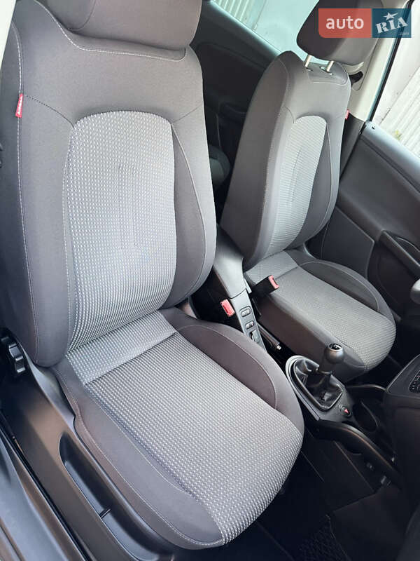 Минивэн SEAT Altea 2009 в Луцке