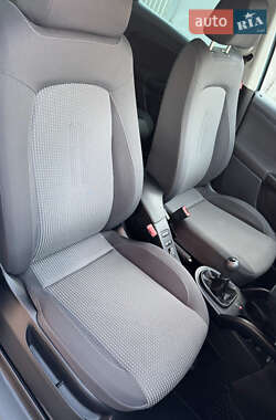 Минивэн SEAT Altea 2009 в 