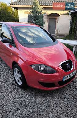 Минивэн SEAT Altea 2004 в 