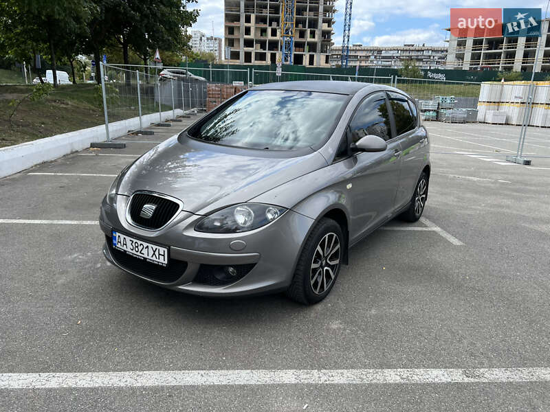 Минивэн SEAT Altea 2007 в 