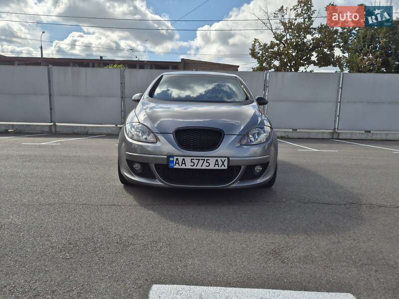 Минивэн SEAT Altea 2005 в 