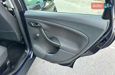 Минивэн SEAT Altea 2008 в 