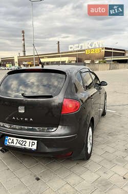 Минивэн SEAT Altea 2004 в 
