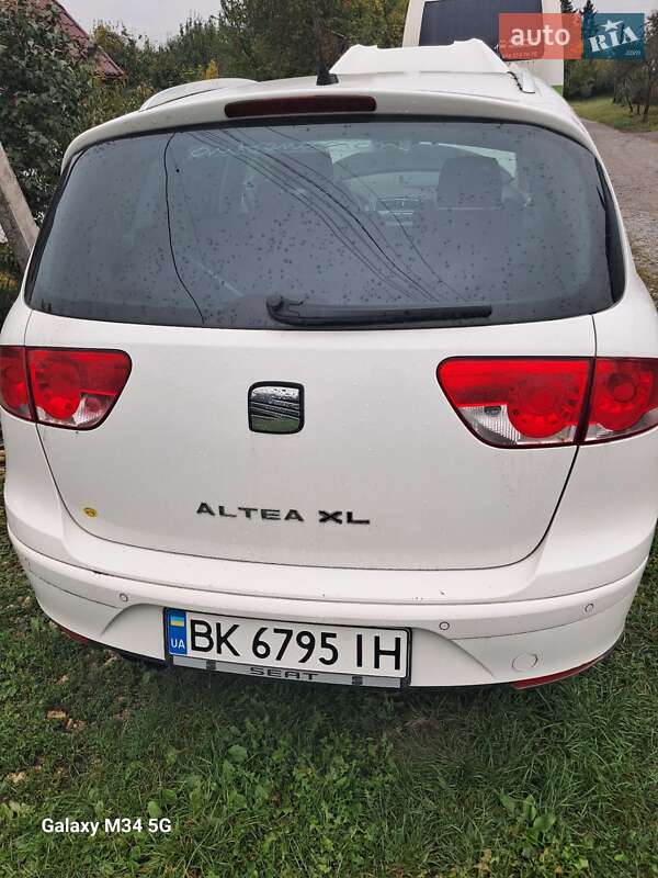 Минивэн SEAT Altea 2010 в Ровно