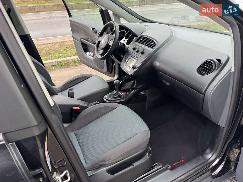 Минивэн SEAT Altea 2007 в Каменском